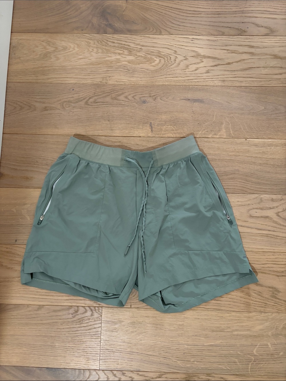 lululemon athletica Men's Sage Green Athletic Drawstring Shorts